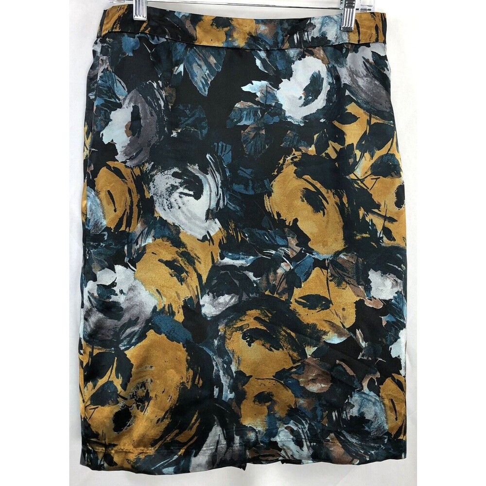 Jaclyn Smith Straight satin skirt 8 multicolor Geo 30"W pleated back knee length